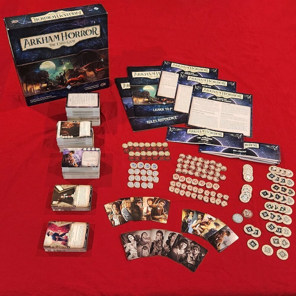 Arkham Horror Card Game with Extra Decks, Horror Fantasy game Pre-owned perfect